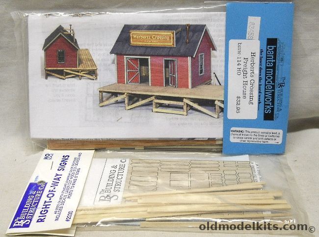 The Building & Structure Company 1/87 Herberts Crossing Freight House and Right-Of-Way Signs Banta Modelworks - HO / HOn3 Scale Craftsman Kits - Bagged, BMW-114 plastic model kit